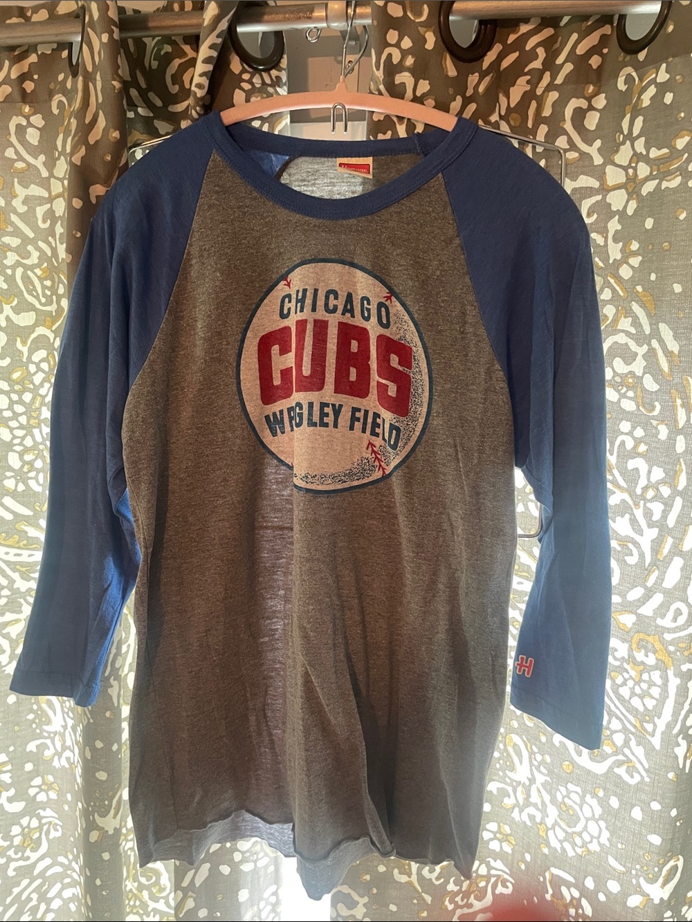 HOMAGE Chicago Cubs Raglan Long Sleeve Tee - Gray & Blue